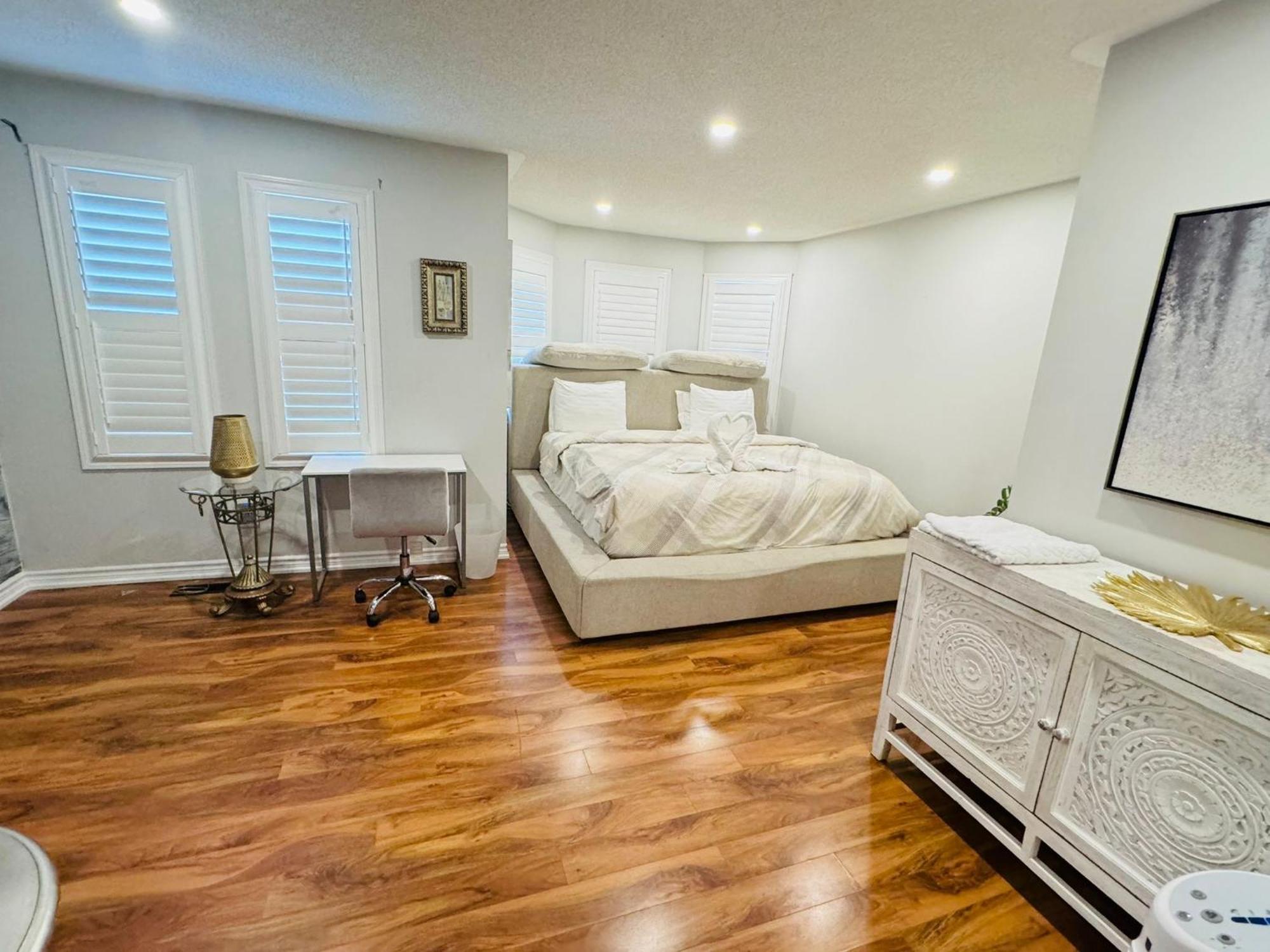 מיסיסאוגה Luxury Home In Toronto מראה חיצוני תמונה