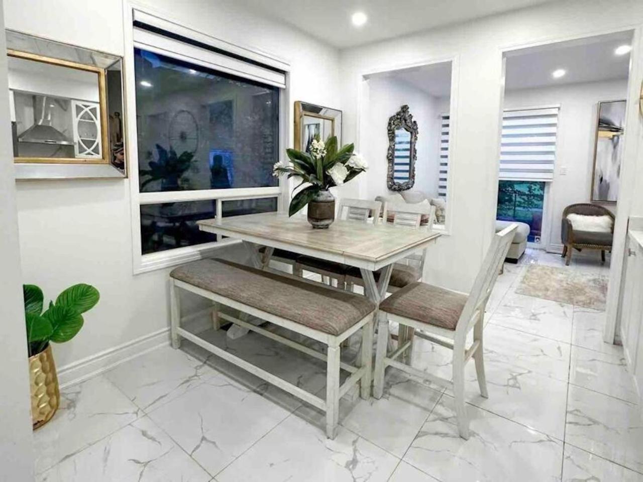 מיסיסאוגה Luxury Home In Toronto מראה חיצוני תמונה